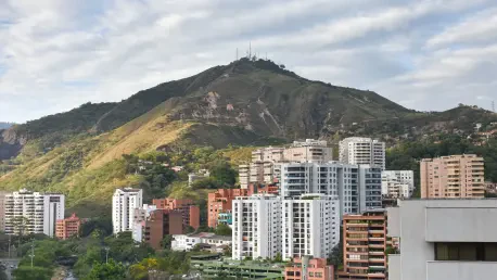 Colombia Faces Recession Risk Amid Deepening Fiscal Crisis